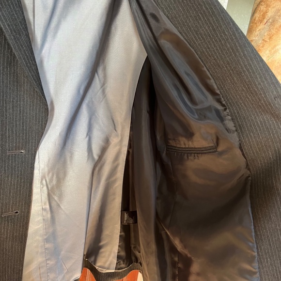 NWT Tahari Arthur S Levine Charcoal Pinstripe Double Button Suit Jacket Size 18 - Picture 8 of 12
